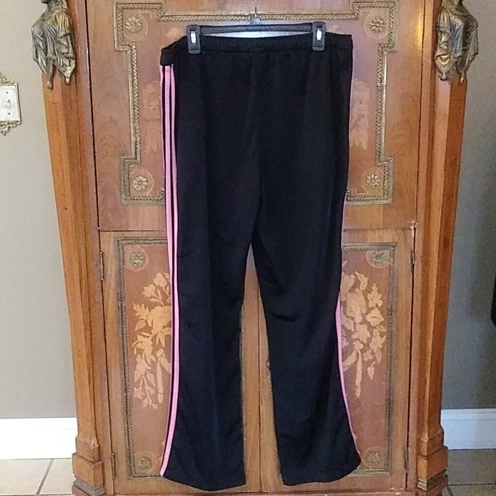 1001 Adidas Pants - Picture 4 of 9